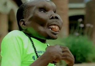 喜剧丑男爆料大全视频,笑料百出，揭秘娱乐圈幕后趣闻  第1张